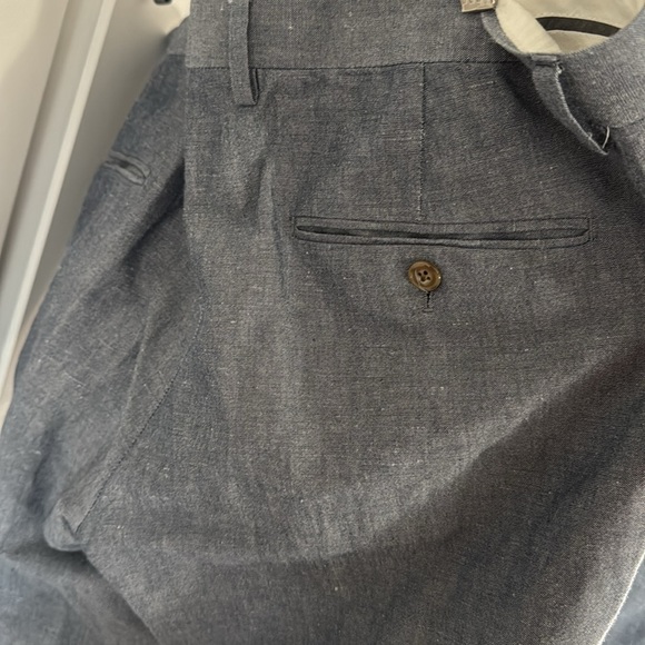 Ludlow Slim-fit unstructured suit pant in Irish cotton-linen blend - Picture 3 of 3